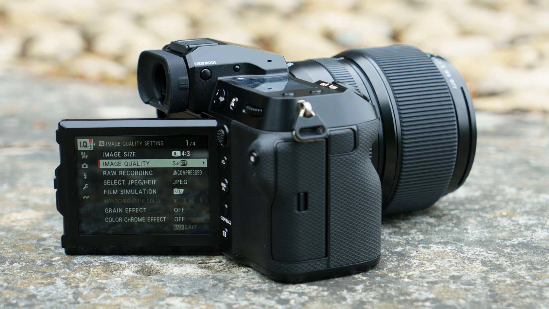  The Fujifilm GFX100S II’s screen can be tilted up or down in landscape and portrait orientation. 