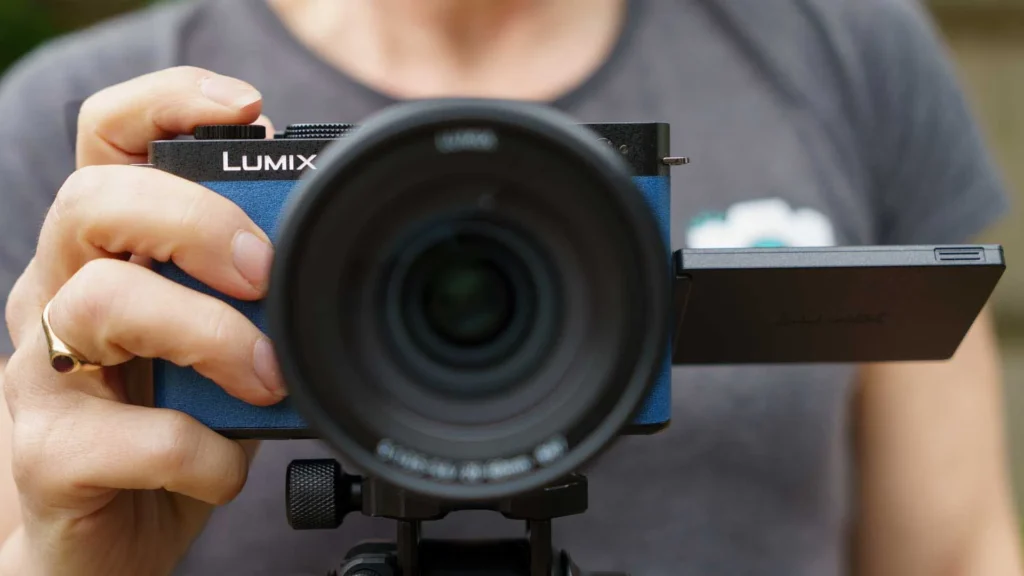 Panasonic Lumix S9 Hands-on Review