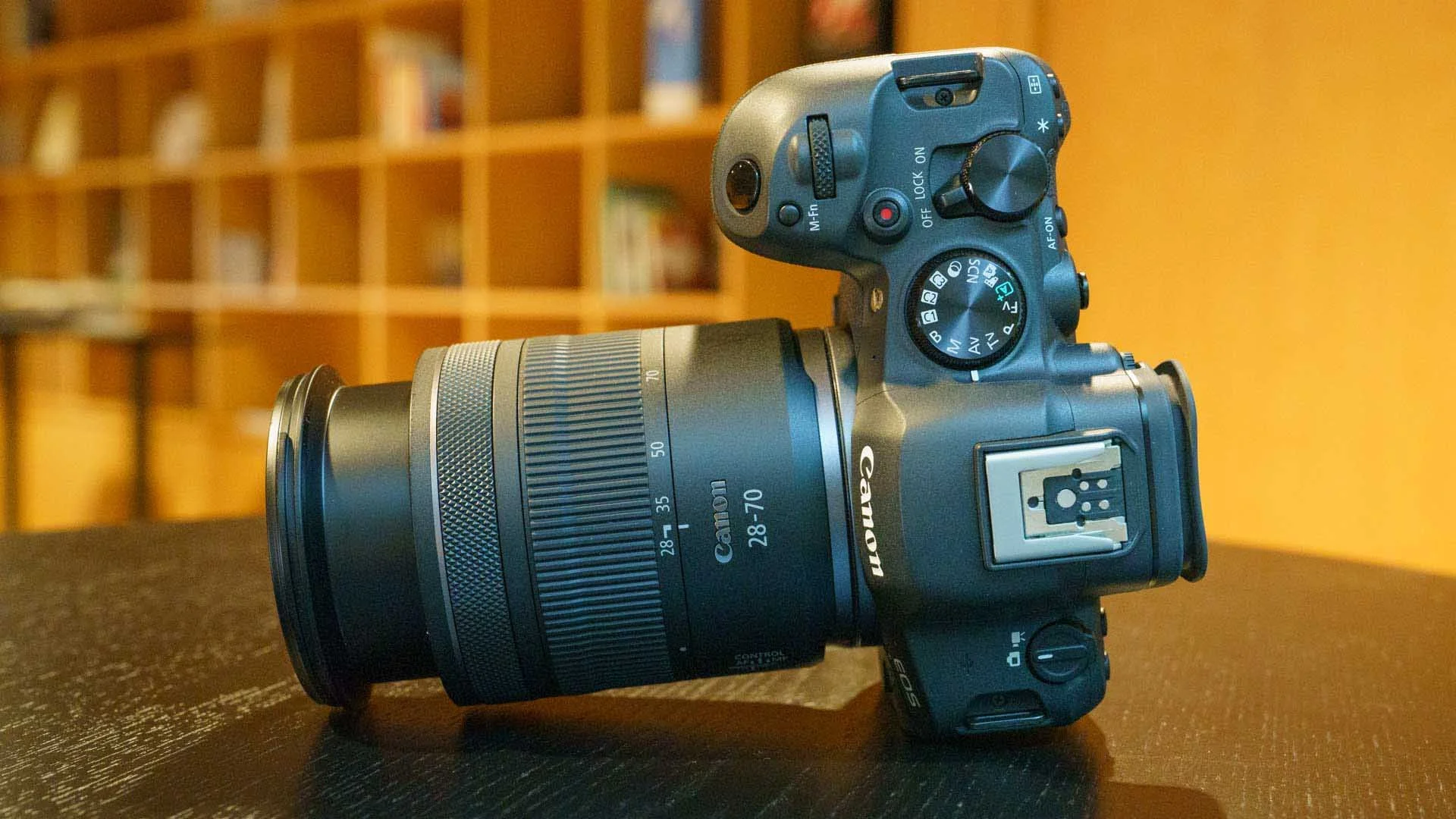  The Canon RF 28-70mm F2.8 IS STM looks well-matched to the Canon EOS R6 Mark II, 