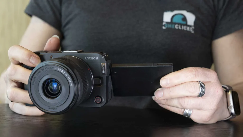 Canon EOS R50 V Hands-on Review