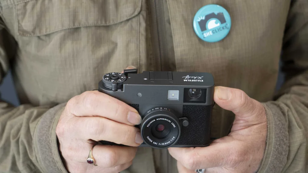 Fujifilm X half Review