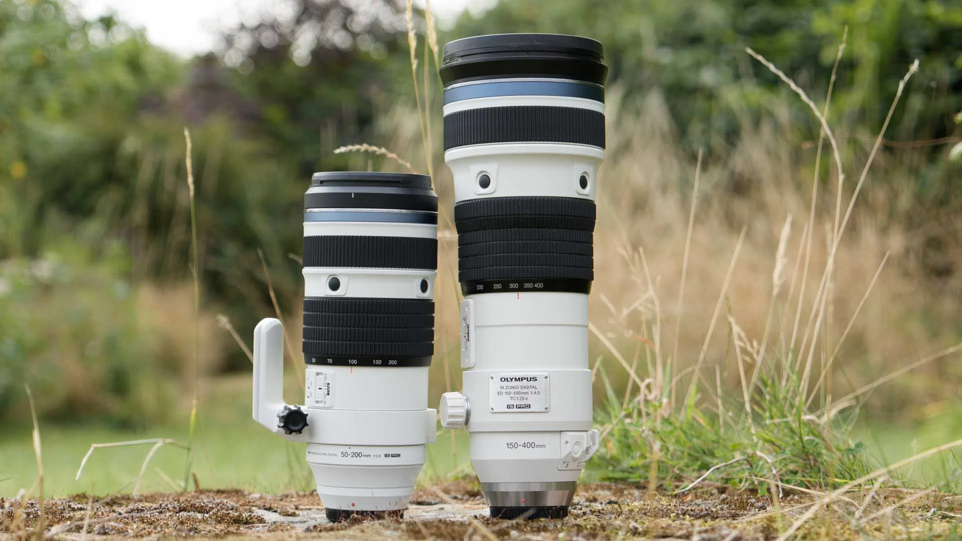  The OM System M.Zuiko Digital ED 50-200mm F2.8 IS Pro  alongside the company's other 'white lens', the Olympus M.Zuiko Digital ED 150-400mm f/4.5 TC 1.25x IS Pro 