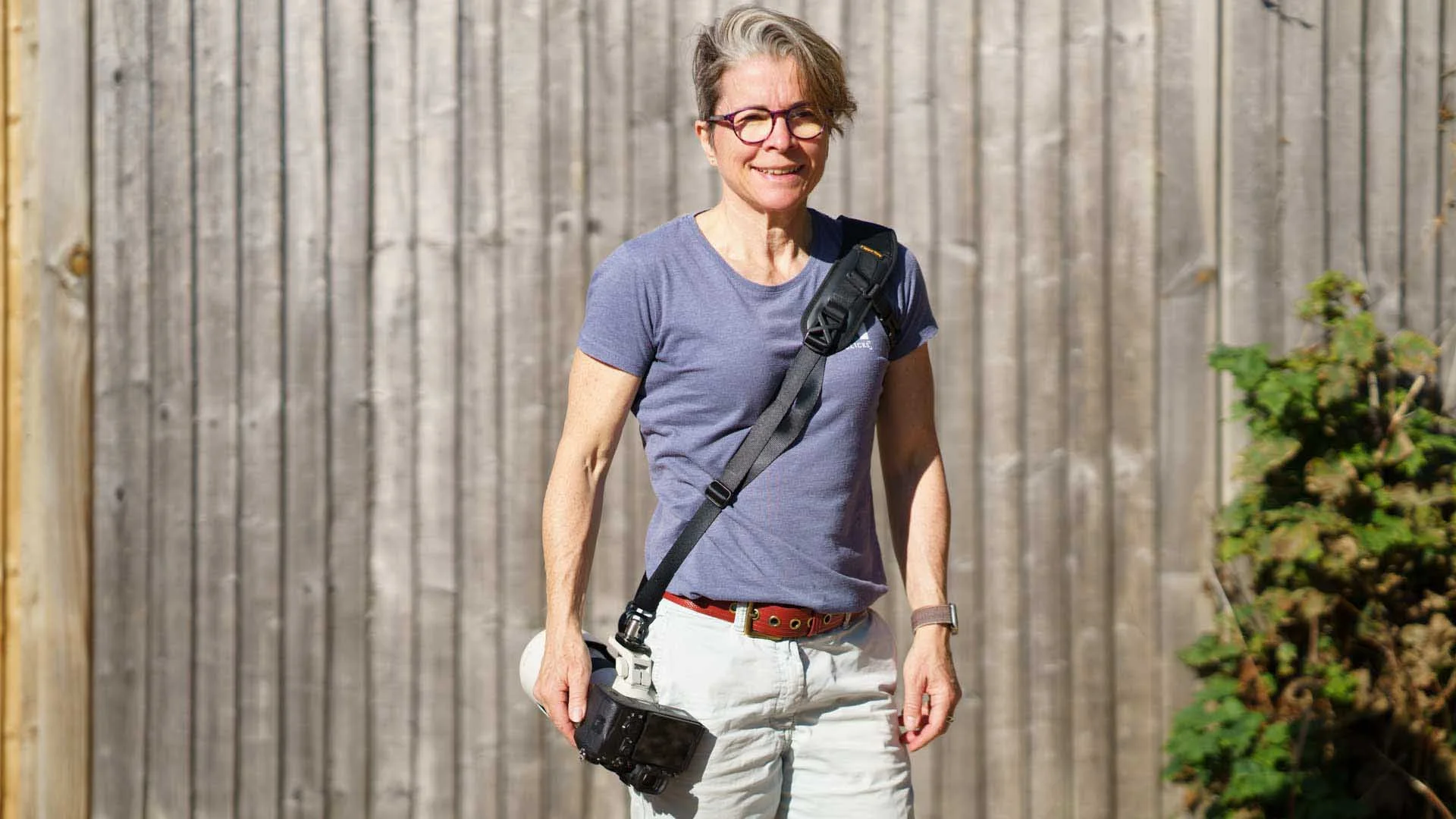  The 3 Legged Thing Axis Sling can be bought and used individually, as shown here, or in pairs to create a two-camera strap. 