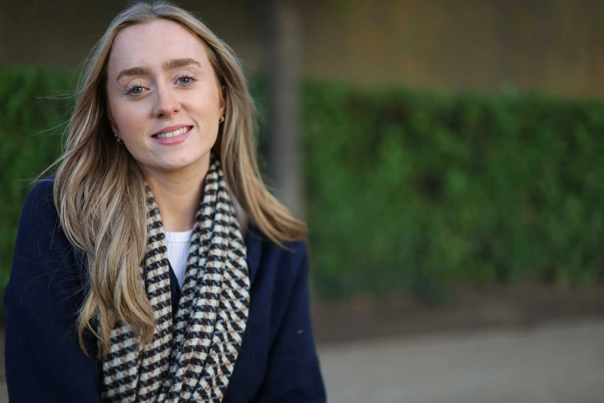  Shooting at the widest aperture ensures a dramatically blurred background that looks great. Image Credit: Angela Nicholson, camera: Canon EOS R6 Mark III, lens: Canon RF 45mm F1.2 STM at f/1.2, 1/500 sec and ISO 100. 