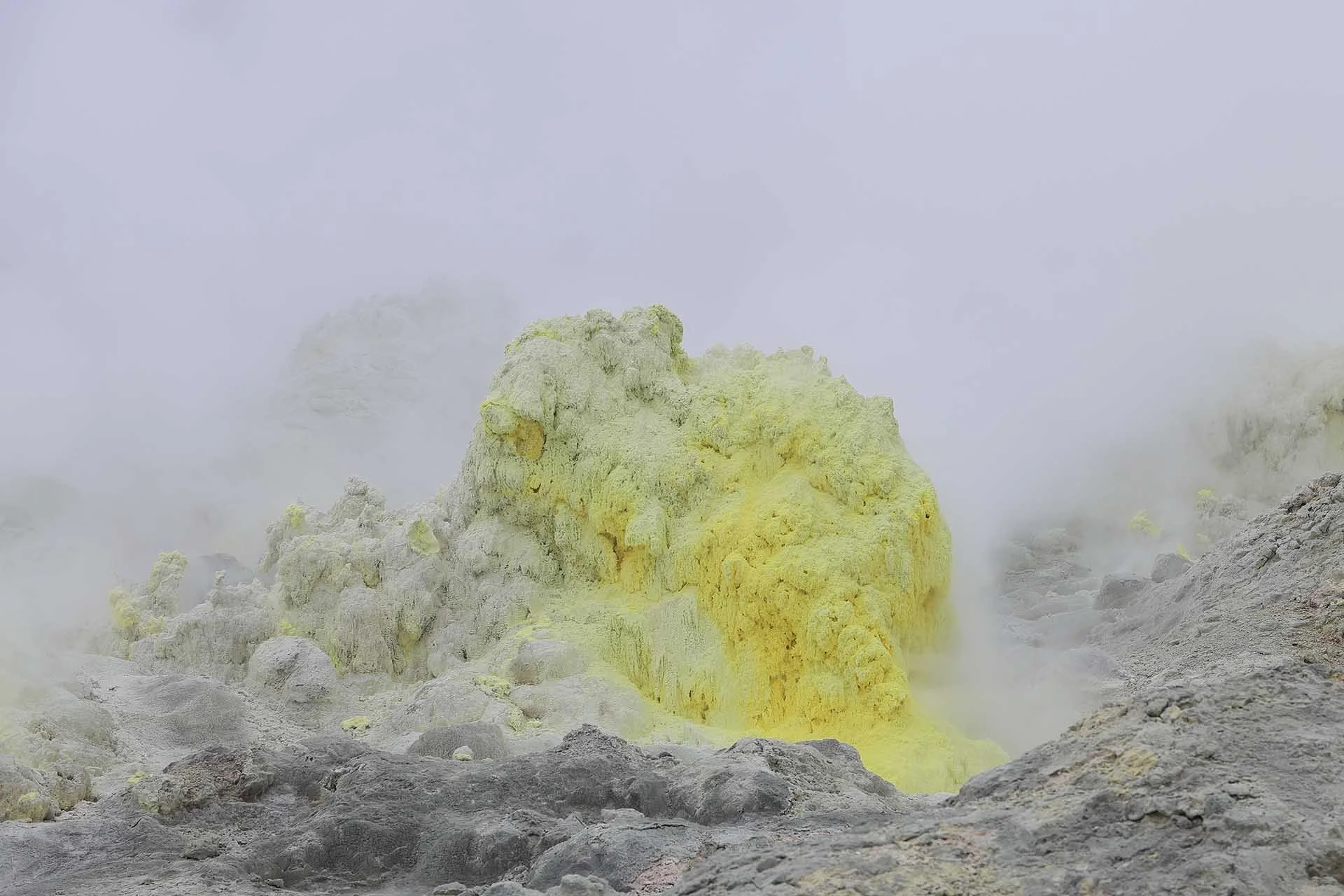  Image Credit: Taichi Kozawa. The Sigma 18-50mm F2.8 DC DN | Contemporary is weather-sealed, which is useful in harsh conditions. 