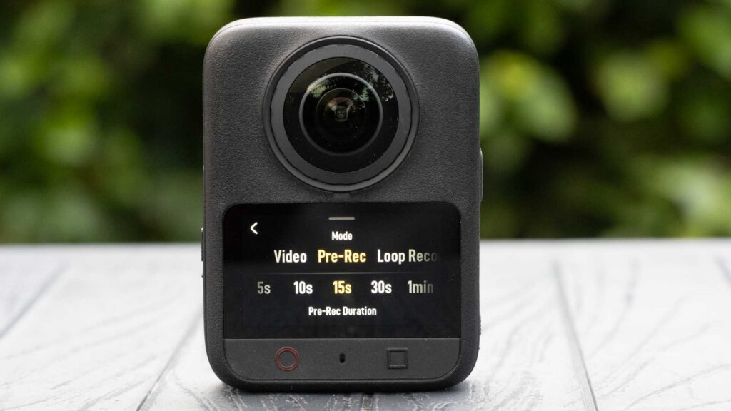 DJI Osmo 360 II touchscreen showing Video, Pre-Rec and Loop Rec modes, with Pre-Rec selected for 15 seconds.